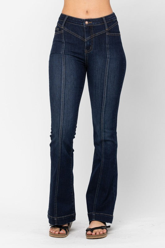 JUDY BLUE FLARE JEANS