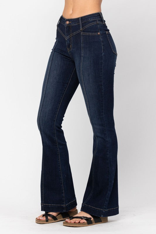 JUDY BLUE FLARE JEANS