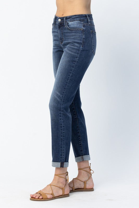 THE JUDY BLUE CUFFED JEANS