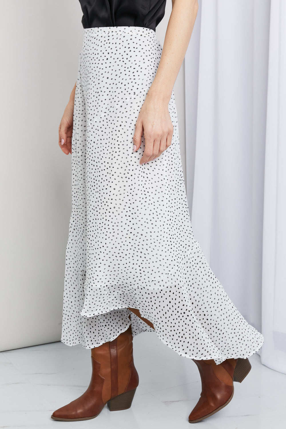 Zenana Polka Dot Ruffle Hem Midi Skirt in Ivory\/Black